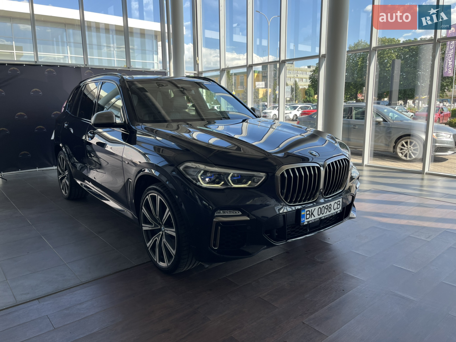 2020 BMW X5 - фото 1