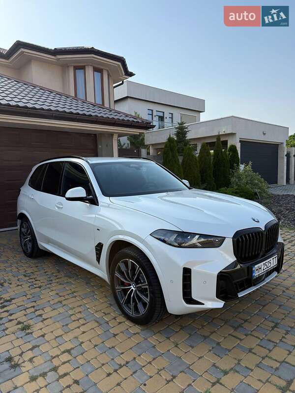 BMW X5 2023