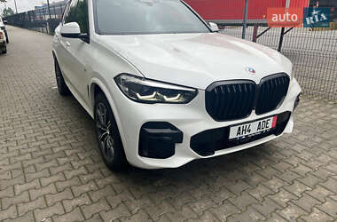 Позашляховик / Кросовер BMW X5 2022 в Чернівцях