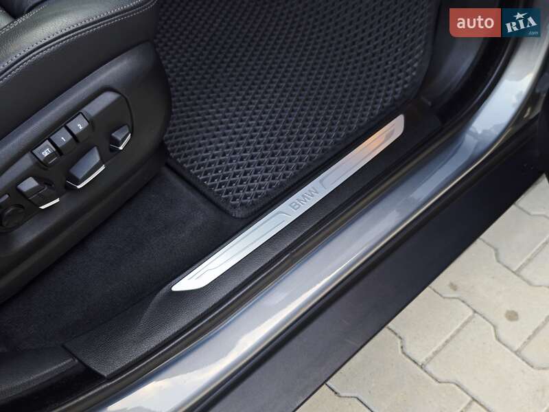 Внедорожник / Кроссовер BMW X5 2017 в Дубно