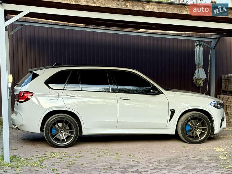Внедорожник / Кроссовер BMW X5 2015 в Одессе