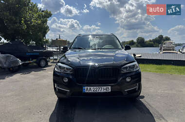 Позашляховик / Кросовер BMW X5 2014 в 