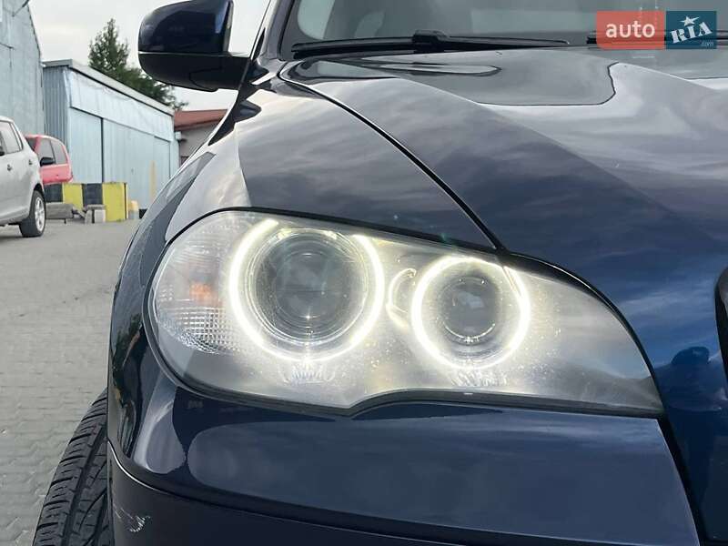 Внедорожник / Кроссовер BMW X5 2012 в Львове