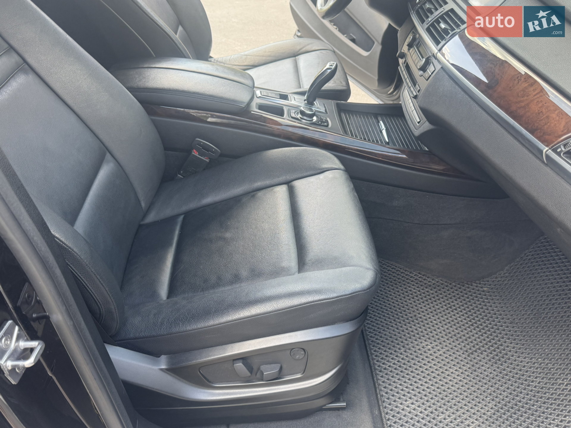 2011 BMW X5 - мініатюра 15