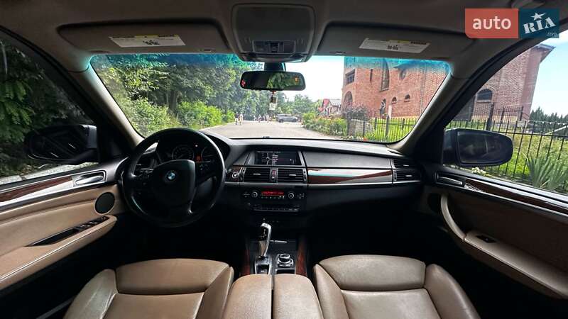 Внедорожник / Кроссовер BMW X5 2009 в Львове