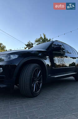 Позашляховик / Кросовер BMW X5 2007 в Миколаєві
