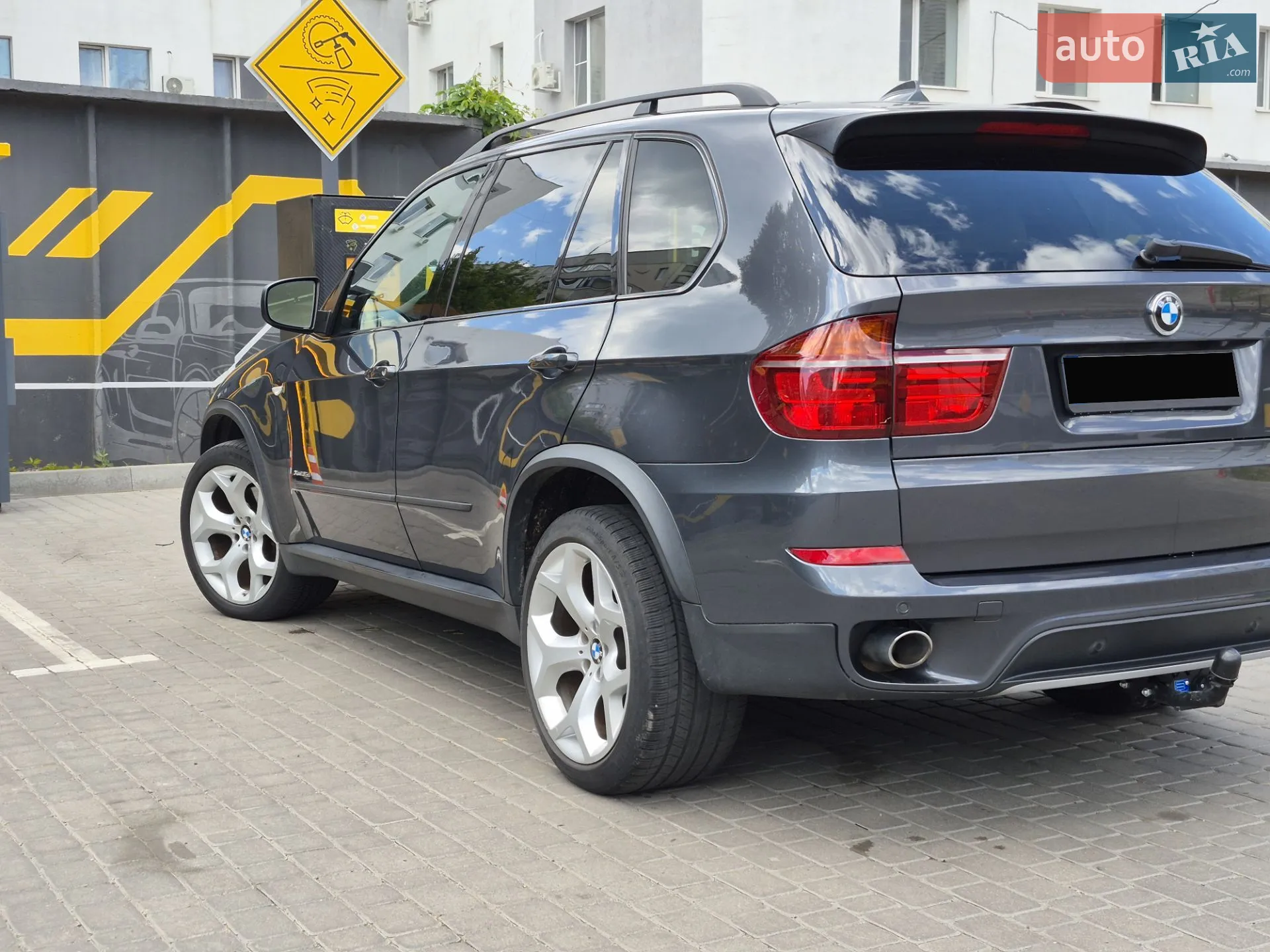 2012 BMW X5 - мініатюра 10