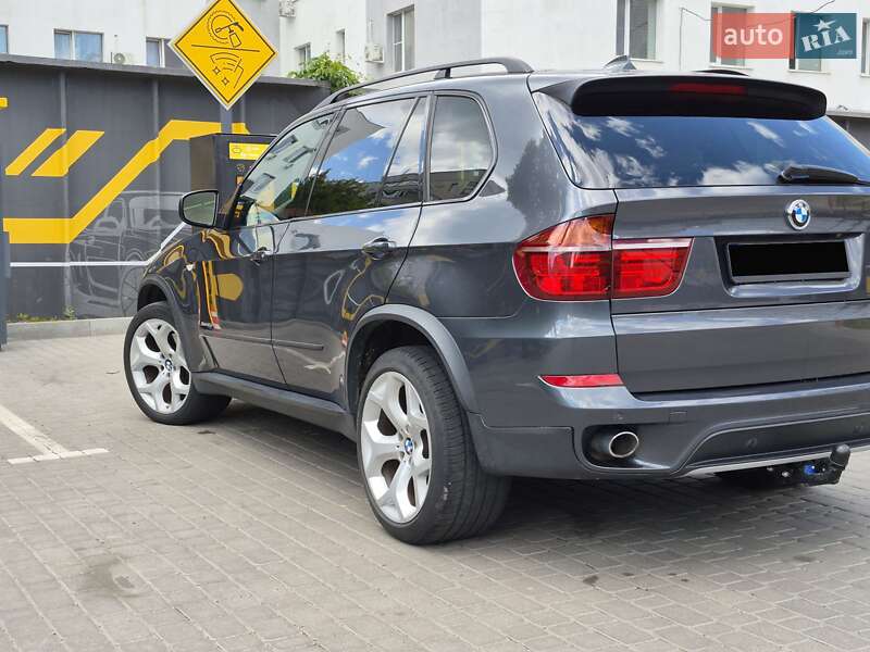 Позашляховик / Кросовер BMW X5 2012 в Харкові