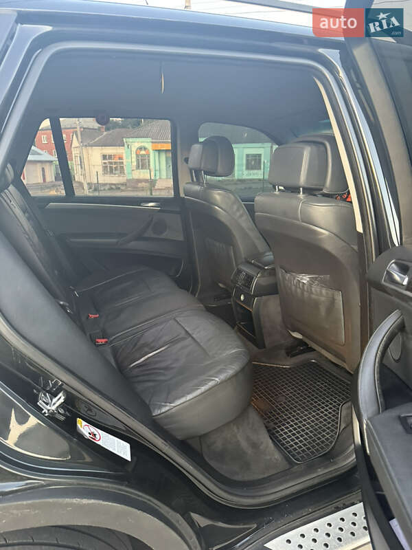 Внедорожник / Кроссовер BMW X5 2008 в Первомайске