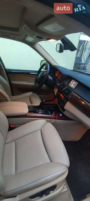 Позашляховик / Кросовер BMW X5 2011 в Ковелі
