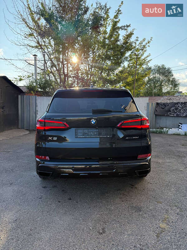 BMW X5 2019