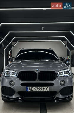 Позашляховик / Кросовер BMW X5 2016 в Павлограді