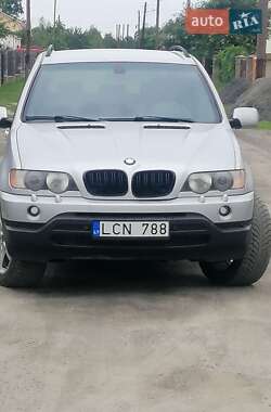Позашляховик / Кросовер BMW X5 2003 в Рокитному