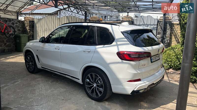Внедорожник / Кроссовер BMW X5 2019 в Черкассах