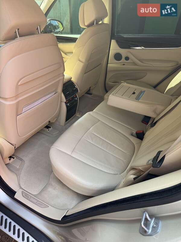 Внедорожник / Кроссовер BMW X5 2014 в Киеве