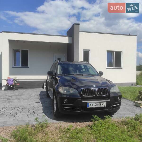 Позашляховик / Кросовер BMW X5 2009 в Києві