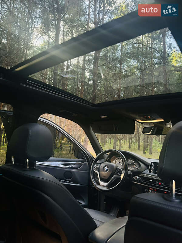 Внедорожник / Кроссовер BMW X5 2017 в Каменском