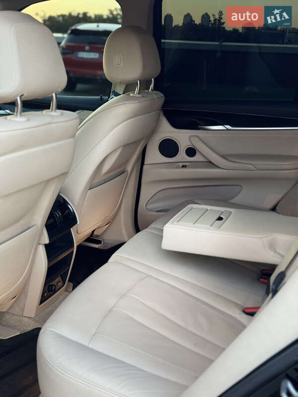 Внедорожник / Кроссовер BMW X5 2014 в Киеве