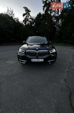 Внедорожник / Кроссовер BMW X5 2022 в Киеве