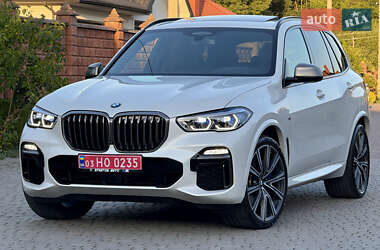 Внедорожник / Кроссовер BMW X5 2021 в Ровно