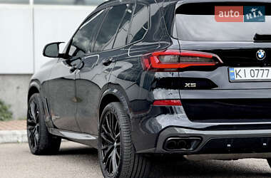 Внедорожник / Кроссовер BMW X5 2021 в 