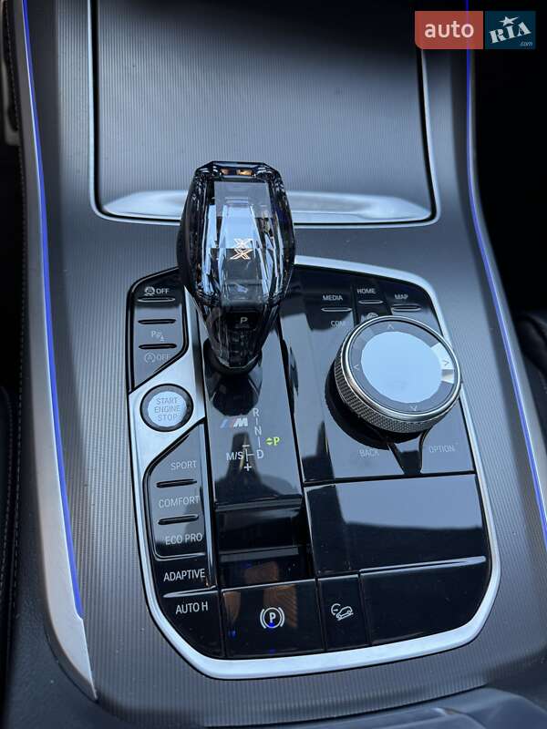 Внедорожник / Кроссовер BMW X5 2020 в Нововолынске