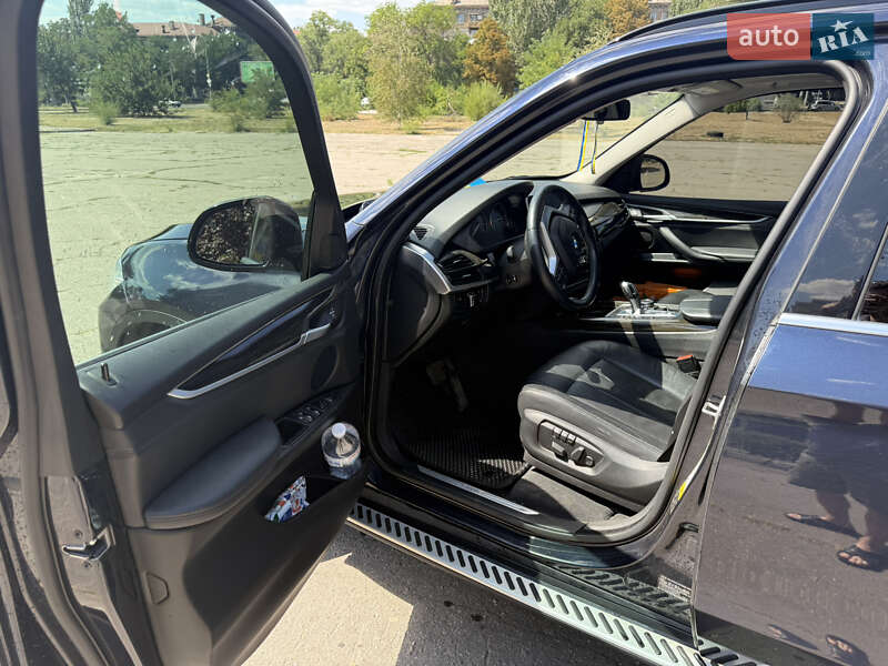 Позашляховик / Кросовер BMW X5 2015 в Запоріжжі