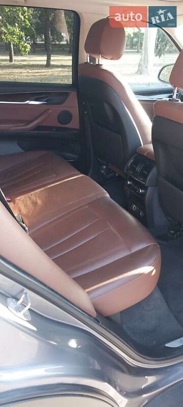 Внедорожник / Кроссовер BMW X5 2015 в Одессе