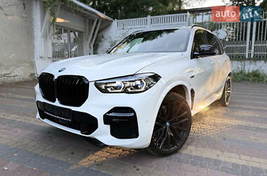 Внедорожник / Кроссовер BMW X5 2021 в Черновцах