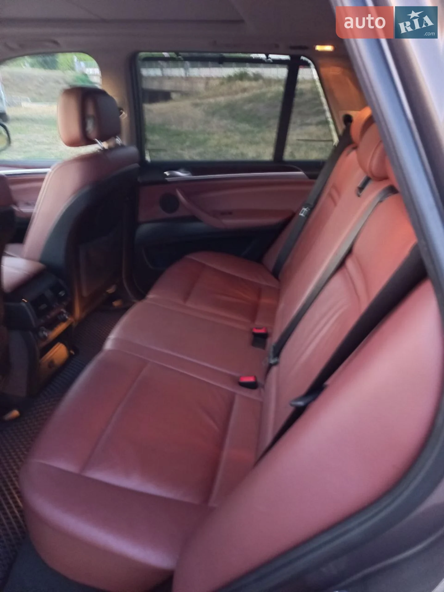 2010 BMW X5 - мініатюра 18