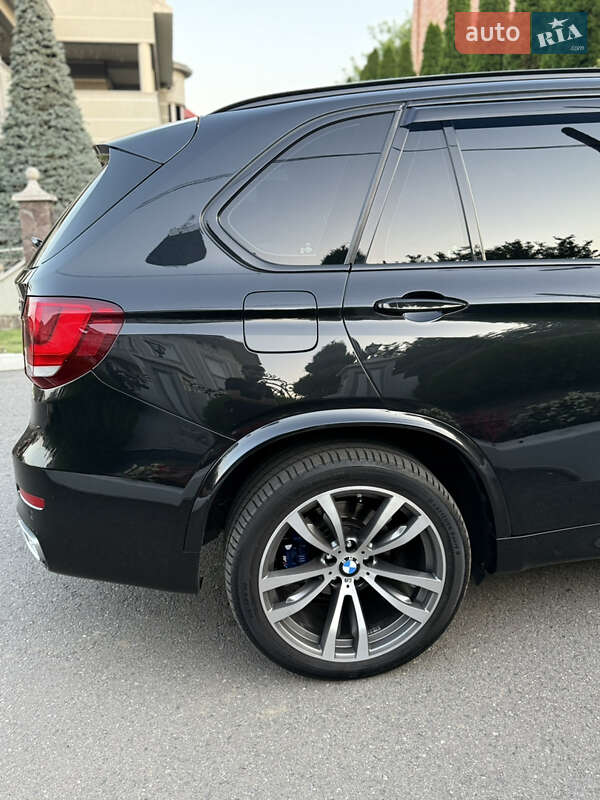 Позашляховик / Кросовер BMW X5 2016 в Чернівцях