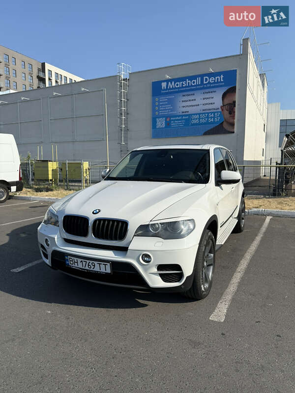 Внедорожник / Кроссовер BMW X5 2010 в Одессе фото 5 Внедорожник / Кроссовер BMW X5 2010 в Одессе
