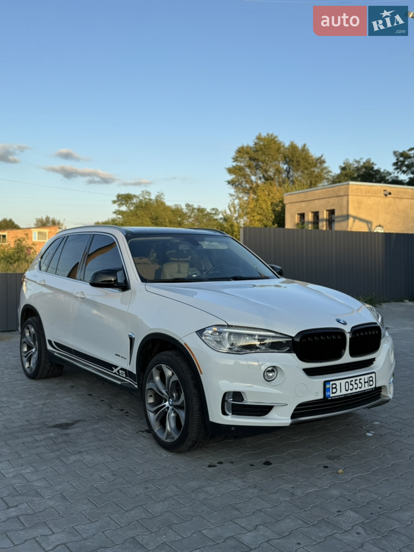 2015 BMW X5 - мініатюра 2