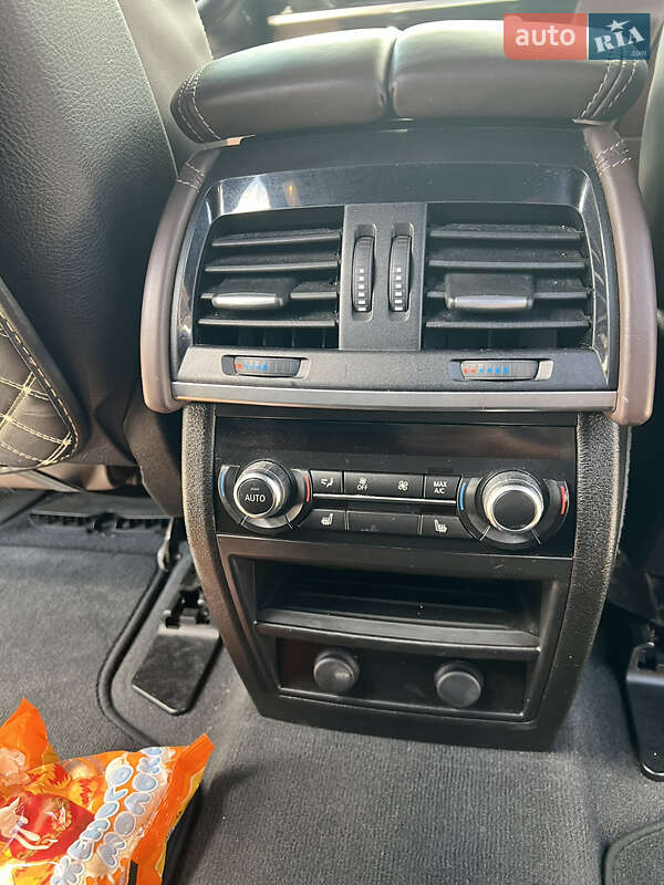 Позашляховик / Кросовер BMW X5 2016 в Миколаєві