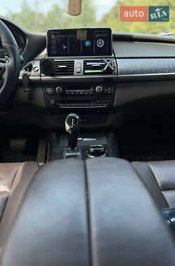 Позашляховик / Кросовер BMW X5 2008 в 