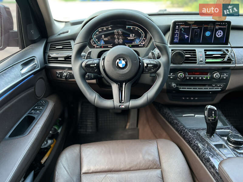 Позашляховик / Кросовер BMW X5 2008 в 