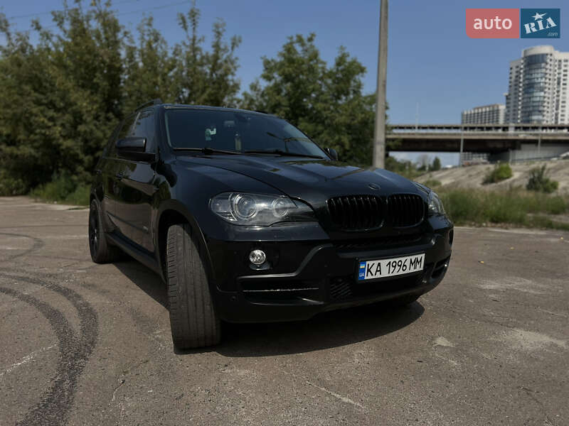 Внедорожник / Кроссовер BMW X5 2008 в Киеве