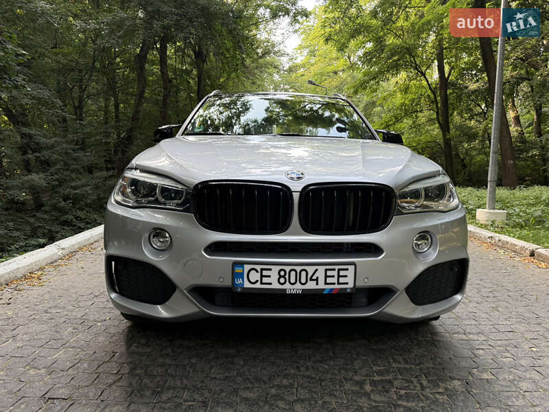 Позашляховик / Кросовер BMW X5 2018 в Чернівцях
