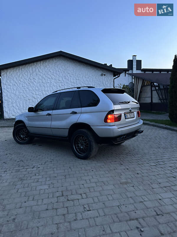 Внедорожник / Кроссовер BMW X5 2003 в Косове