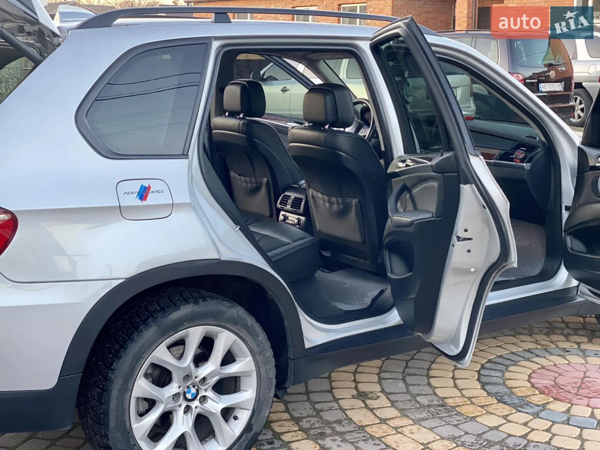 2010 BMW X5 - мініатюра 33
