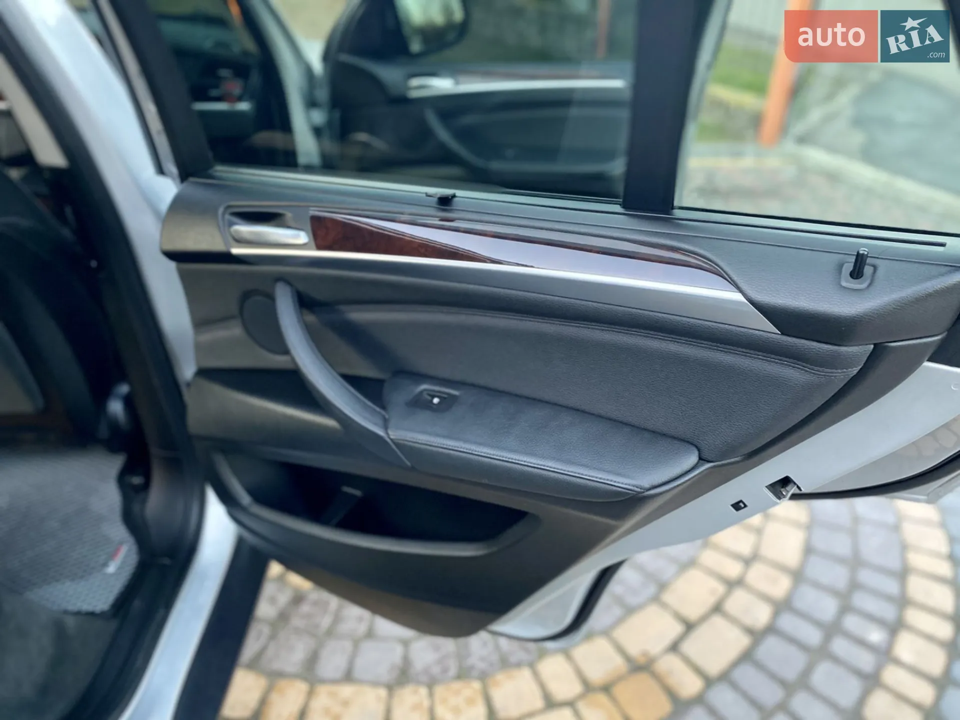 2010 BMW X5 - мініатюра 43