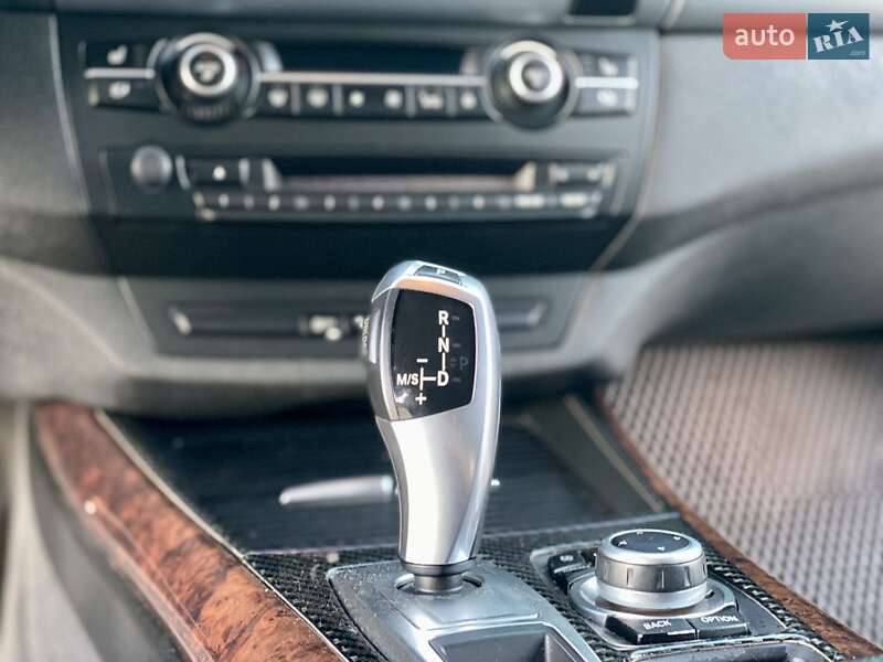 Внедорожник / Кроссовер BMW X5 2010 в Виннице