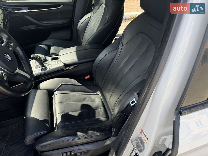 Позашляховик / Кросовер BMW X5 2015 в Києві
