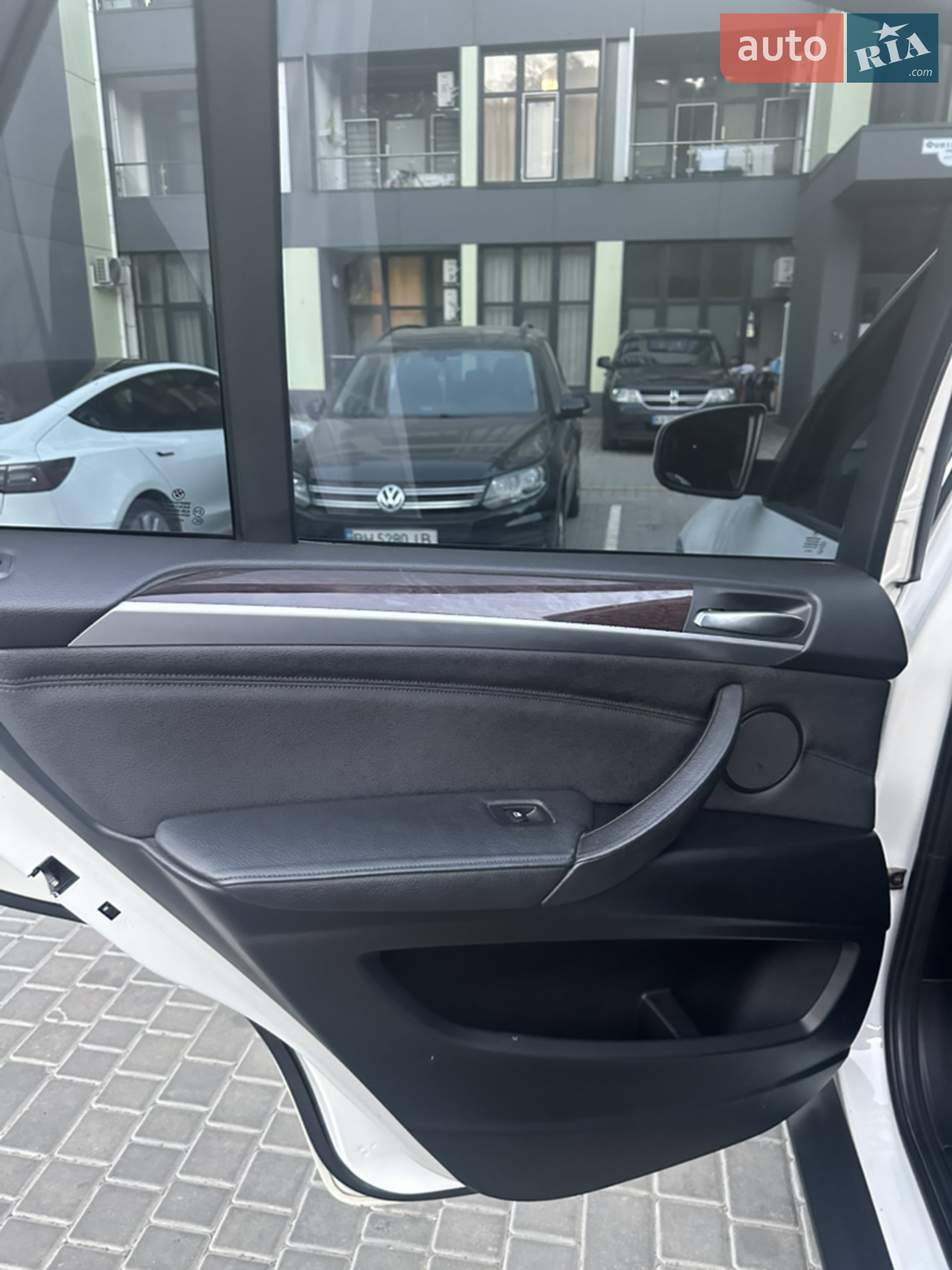2012 BMW X5 - мініатюра 36