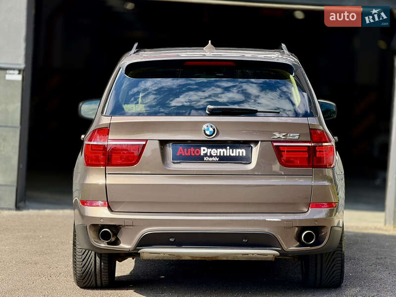 Позашляховик / Кросовер BMW X5 2011 в Харкові