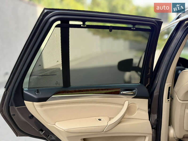 Позашляховик / Кросовер BMW X5 2011 в Харкові