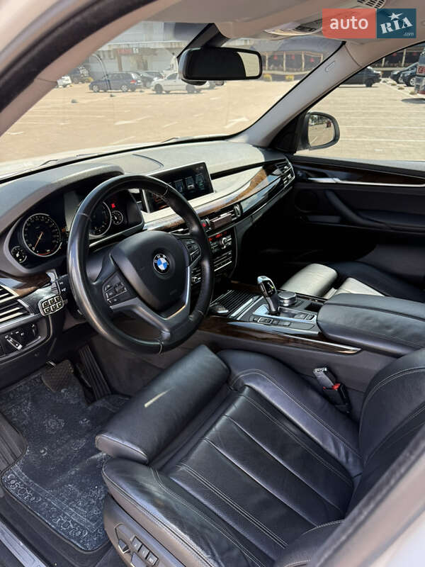 Позашляховик / Кросовер BMW X5 2017 в Житомирі