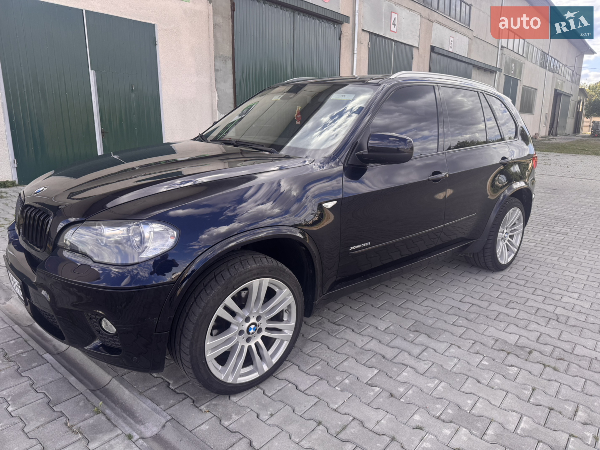 2010 BMW X5 - мініатюра 9