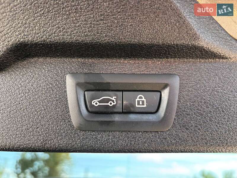 Внедорожник / Кроссовер BMW X5 2017 в Львове