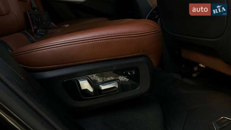 Внедорожник / Кроссовер BMW X5 2021 в Львове